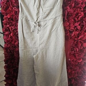 Betty Basics Women's Cream Wide Leg Jumpsuit Size 4